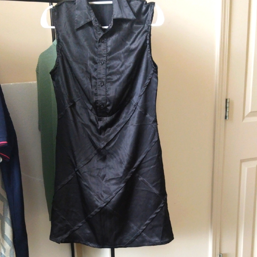 MaxMara Lbd with Notched Collar